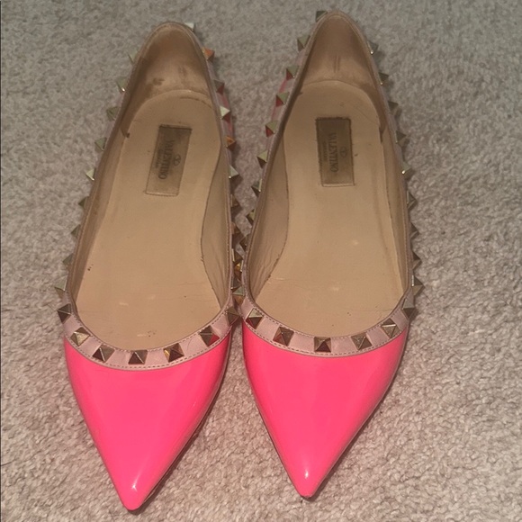 Valentino Pink Studded Women's Flats - Picture 1 of 4